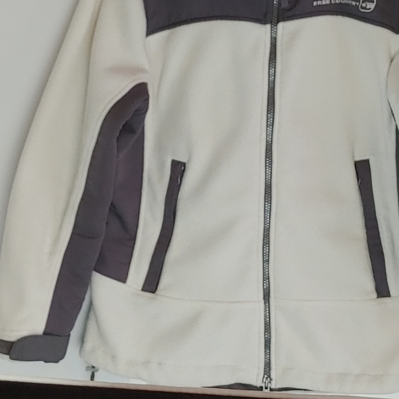 Women's Sz M Free Country Fleece Jacket Gray and Winter White Pockets zipup - Picture 6 of 7